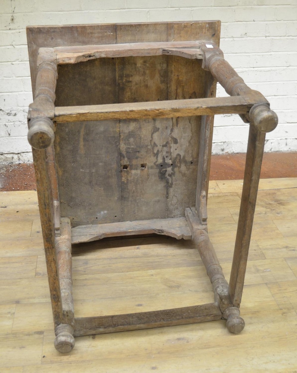 18th century style oak rectangular centre table, on four gun barrel turned and block supports with - Image 3 of 3