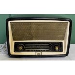 General Electric Company (GEC) 1950s domestic radio, model BC5645. Original cloth speaker cover