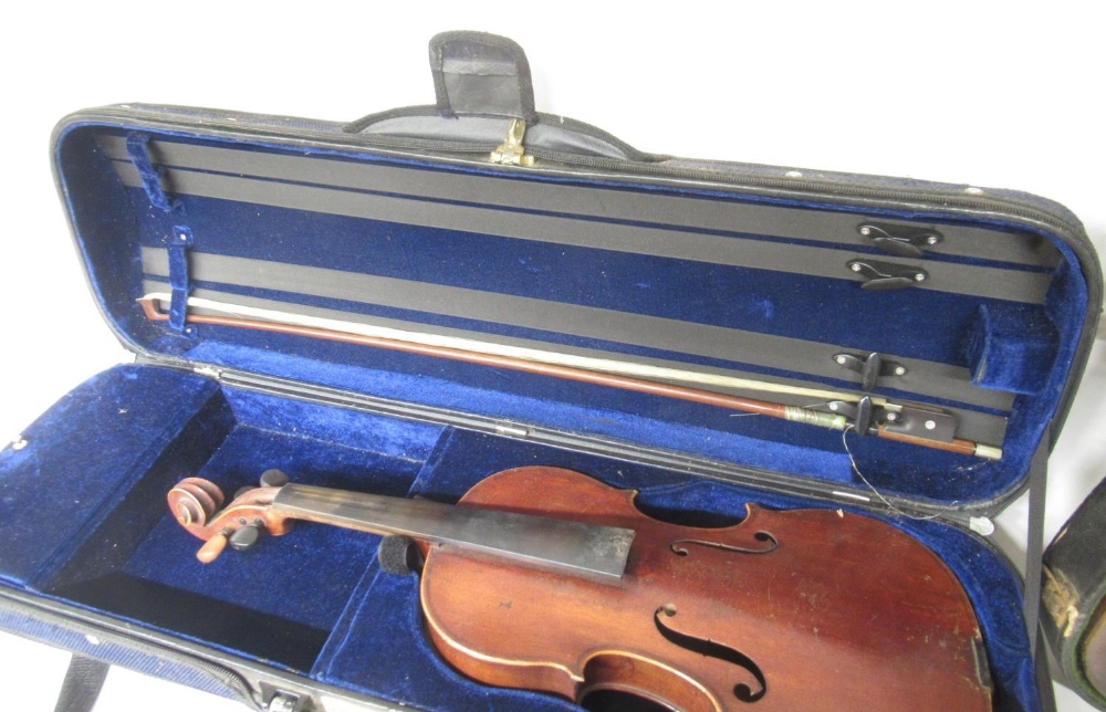 Assorted collection of Violins, cases and bows in various needs of repair and attention. (Victor - Image 7 of 10