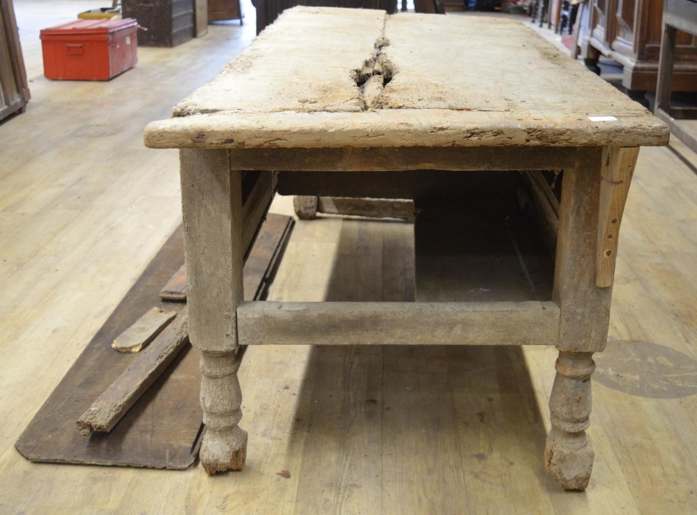 Country made preparation table, cleated planked top with panelled frieze on turned and block - Image 2 of 4