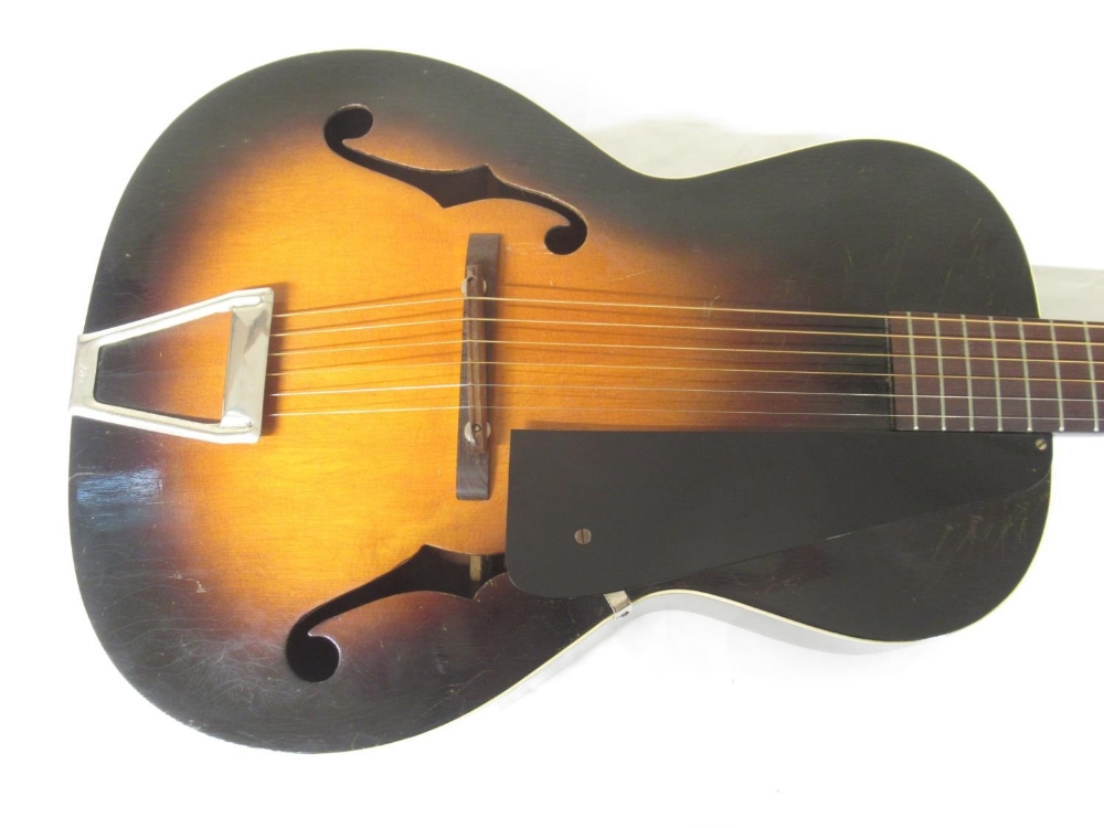 WITHDRAWN Kalamazoo by Gibson circa 1940s 6 string acoustic guitar, lacking Gibson sticker, serial n - Bild 2 aus 9