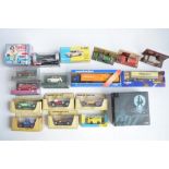 Collection of mostly boxed diecast model vehicles to include 3x unboxed Matchbox Models Of