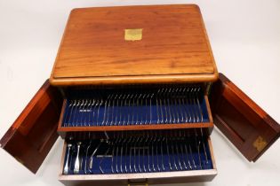 WITHDRAWN Silver plated cutlery for twelve covers by Needham, Veall & Tyzack, in mahogany fitted cas