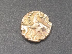 British Celtic Quarter Stater c.40-20 BC, uninscribed type, rev. image of horse, (1.1g) (Victor Brox