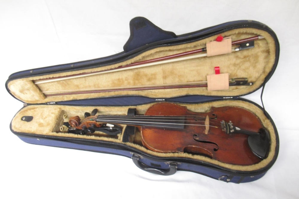 Three unnamed violins, 2 with 2 bows in travel cases and another lacking bow in travel box (Victor - Image 6 of 12