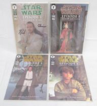 Dark Horse Comics Star Wars - Star Wars Episode I Qui-Gon Jinn Dynamic Forces Exclusive Glow in