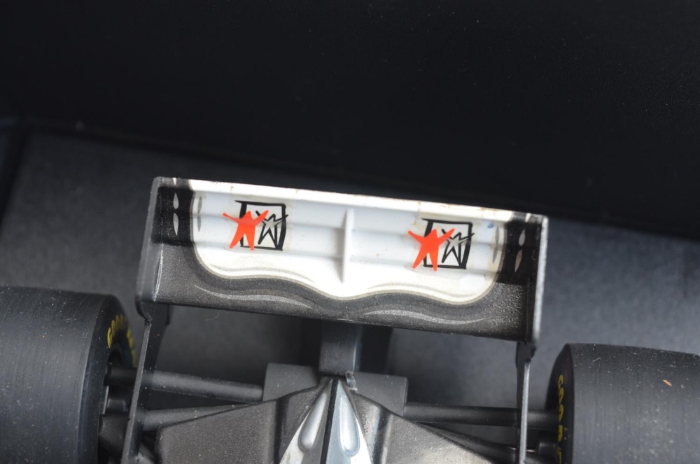 Four boxed 1/18 scale Formula 1 racing car models from Paul's Model Art/Minichamps, all McLaren - Image 6 of 6