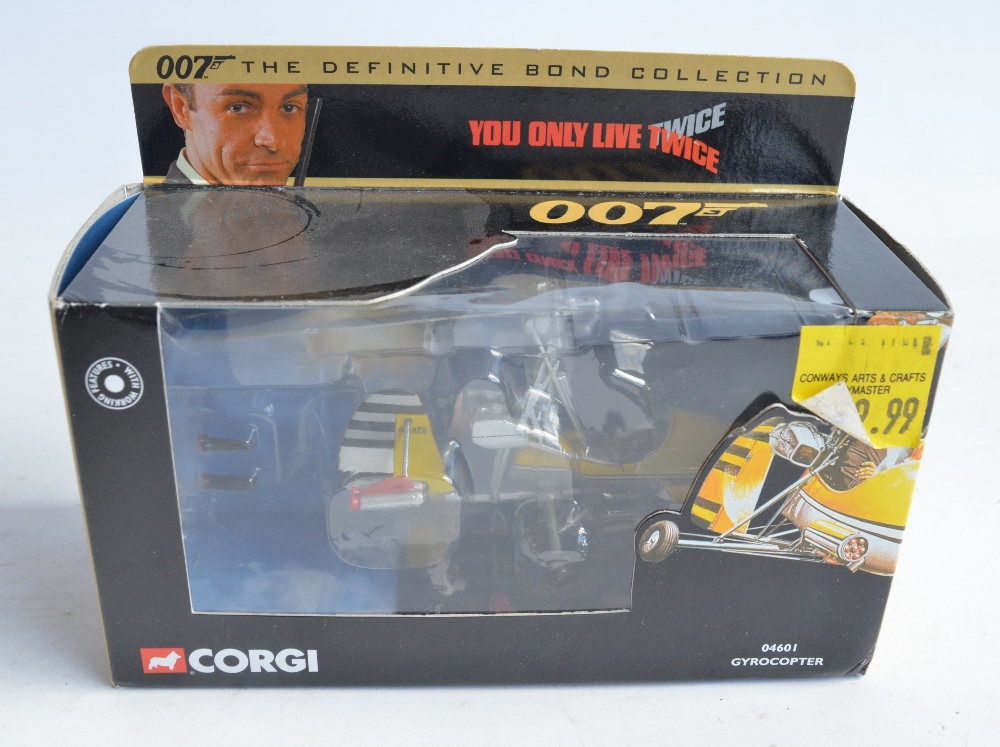 Collection of James Bond themed diecast model vehicles from Corgi to include 2x 04801 The Living - Image 6 of 6