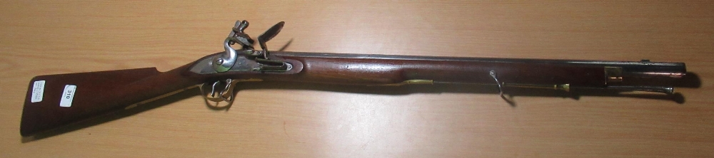 10B India muzzle loading black powder flintlock shotgun carbine, with brass mounts, 25"