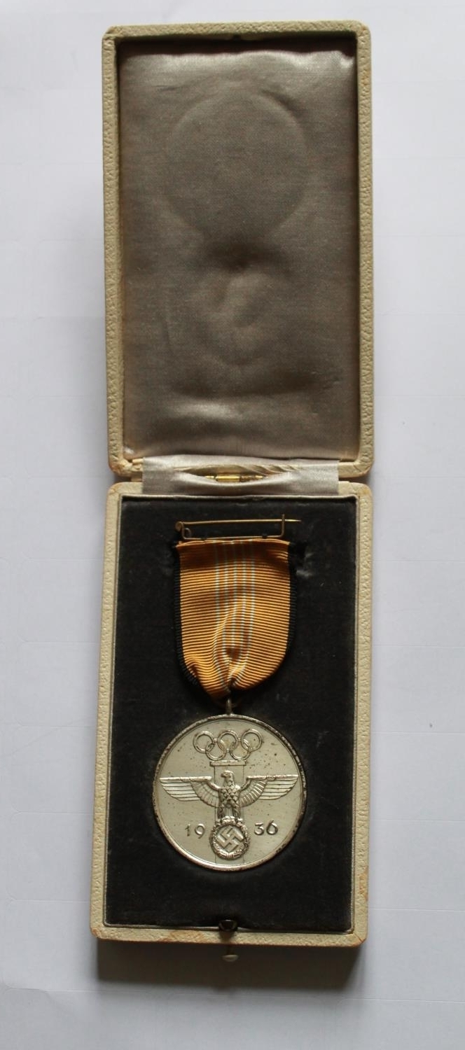 Olympic Medal for service during the 1936 Munich Games. In original presentation box.