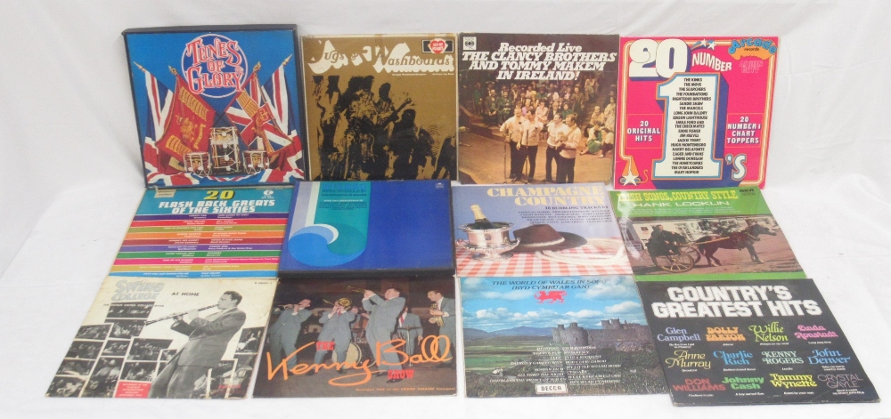 Large collection of assorted vinyl LPs to inc. Creedence Clearwater Revival, Fleetwood Mac, Don - Image 7 of 13
