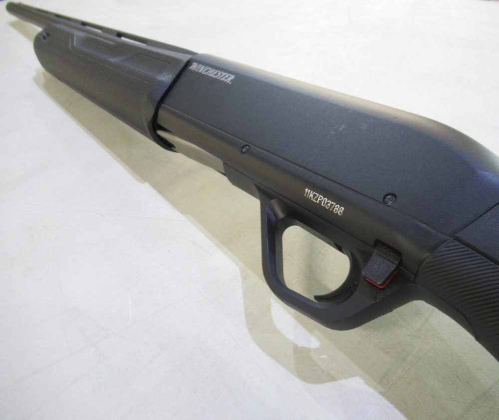Winchester SX4 Semi auto 3 shot shotgun. 12 bore 2 3/4 3''&3 1/2'' Invector plus choke-26''. 26ins - Image 2 of 4