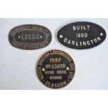 Two relief cast metal loco engine plates, The Hunslet Engine Co Leeds 80HP-No8933 1979 (brass, 21.