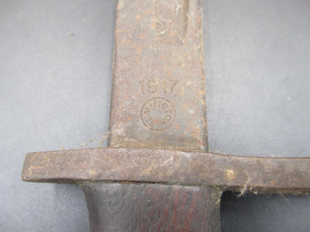 British 1907 pattern bayonet, manufacturer unknown and without original scabbard or canvas belt - Bild 3 aus 3