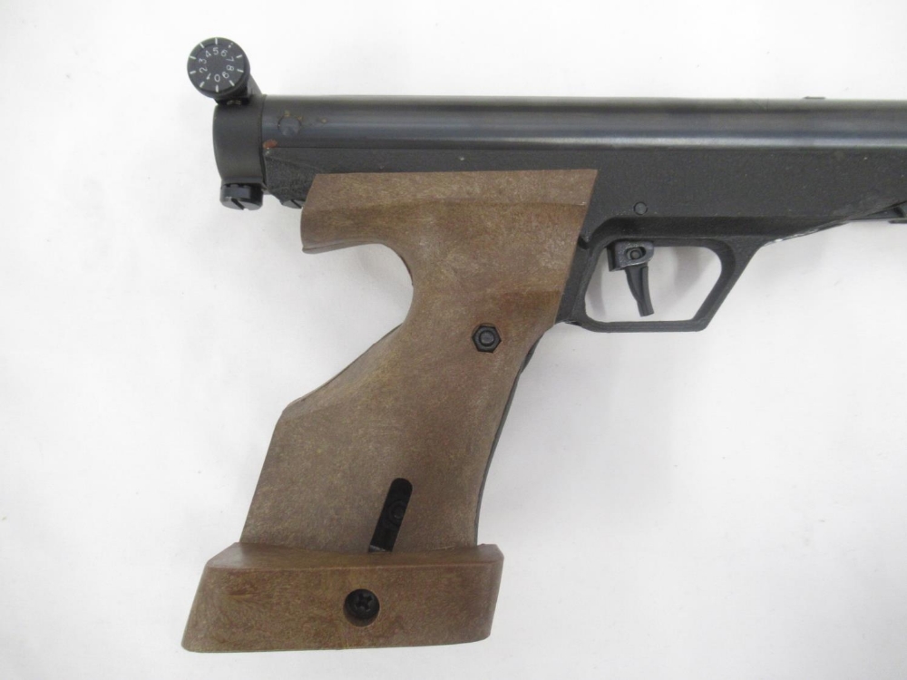 Gamo Cal. 4.5 (.177) under lever air pistol, with original box - Image 7 of 9