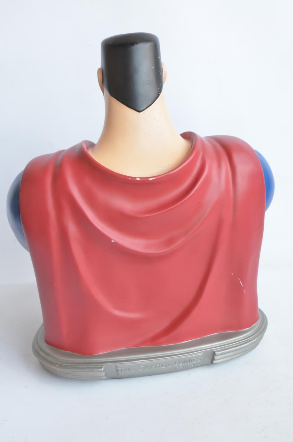 Large painted resin Superman comic bust from TM & Co, 1999 (Warner Bros store). Some paint chipping, - Image 3 of 6