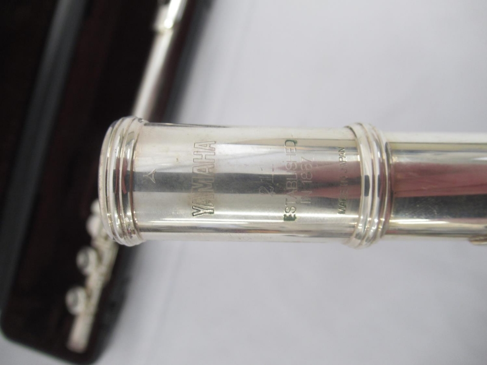 Yamaha 211 silver plated three-piece flute, serial no. 679079 , in fitted case (lacking cleaning - Bild 3 aus 3