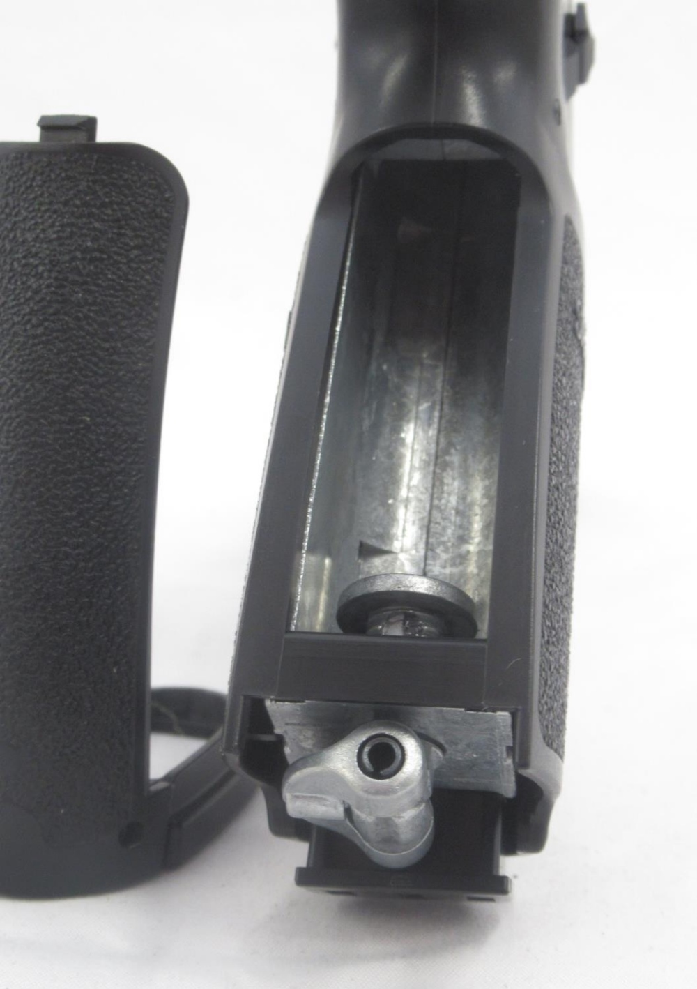 Sig Sauer P320 .177 CO2 air pistol with 30 rnd belt fed magazine, in original box - Bild 7 aus 8