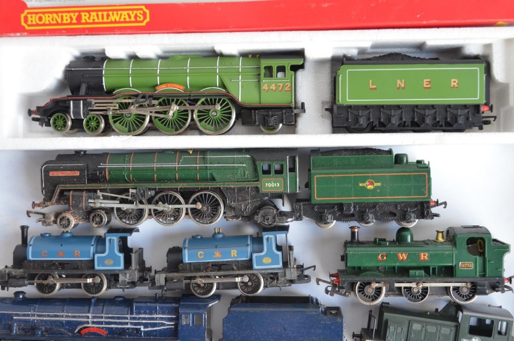 Collection of previously run OO gauge railway locomotives, coaches, goods wagons etc., mostly Hornby - Image 5 of 9