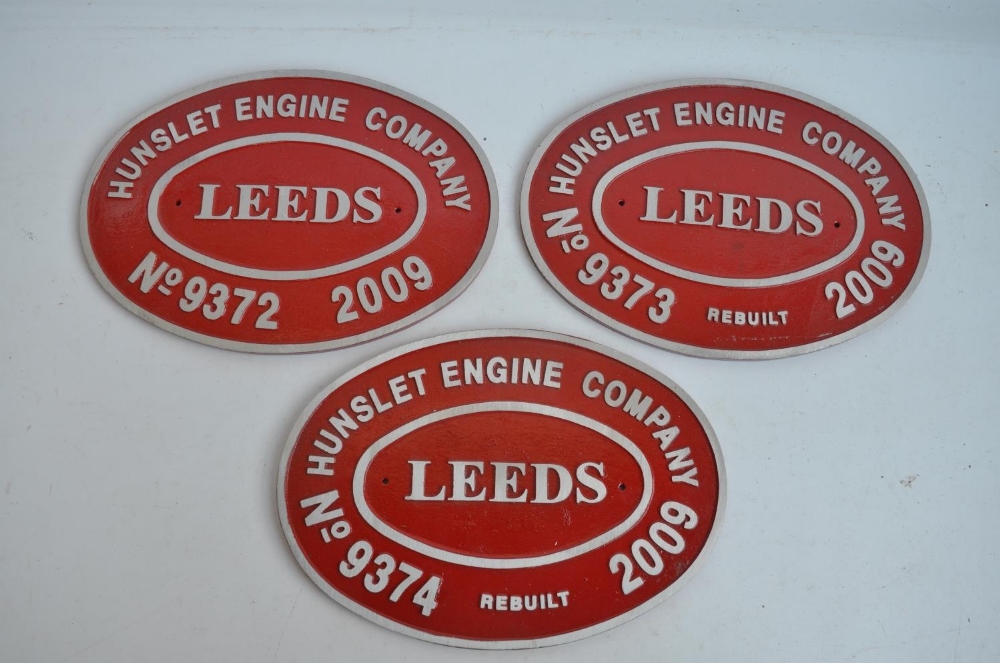 Three relief cast metal Hunslet surface engine loco plates to include No9372, 9373 and 9374 (