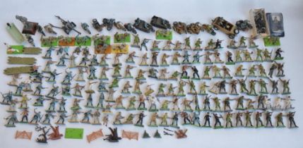 Collection of mostly Britain's Deetail WWII and postwar toy soldier figures including vehicles. Also