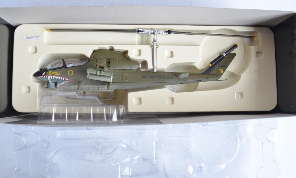 Three Corgi Aviation Archive diecast model aircraft to include AA34201 1/72 scale diecast Boeing - Image 8 of 9