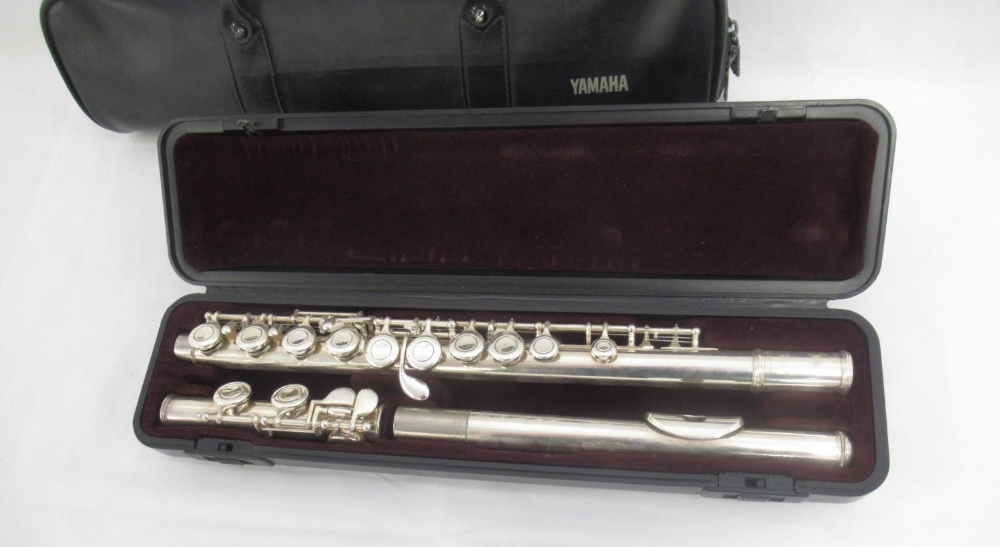 Yamaha 211 silver plated three-piece flute, serial no. 679079 , in fitted case (lacking cleaning - Image 2 of 3