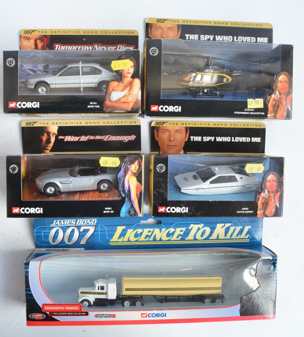 Collection of James Bond themed diecast model vehicles from Corgi to include 2x 04801 The Living - Image 5 of 6