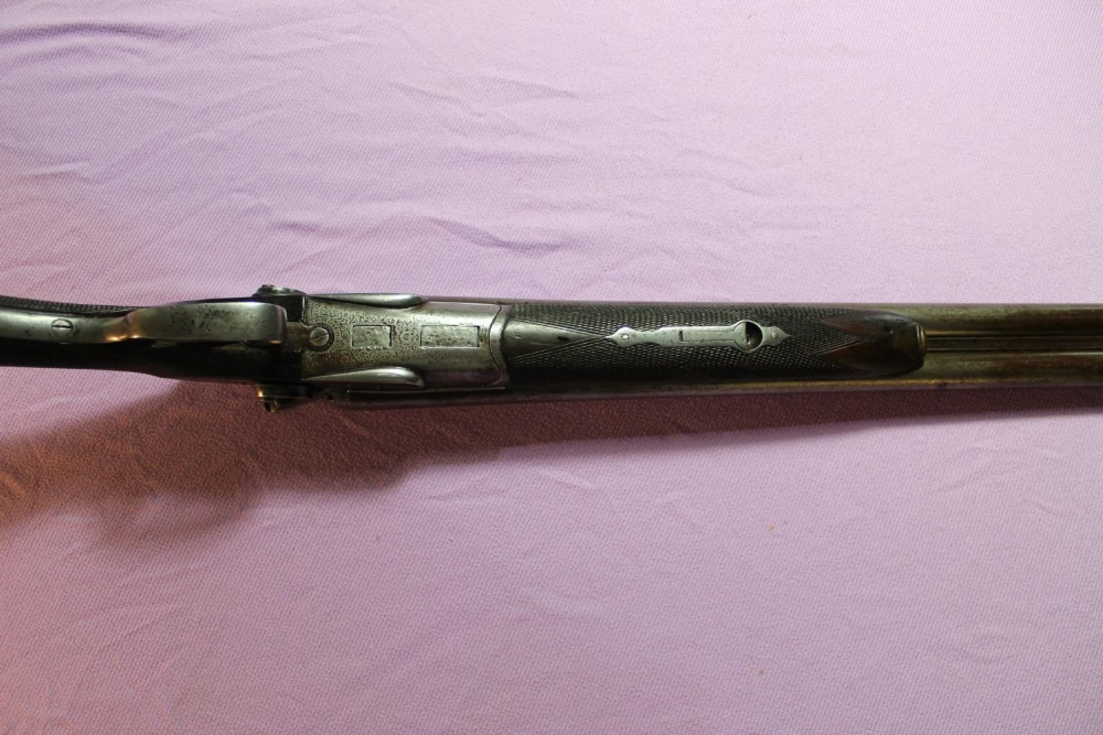 Cased G. Graham & Son side by side hammer gun, 30" barrels stamped 14/1 and 13/1, lock with scroll - Image 4 of 9
