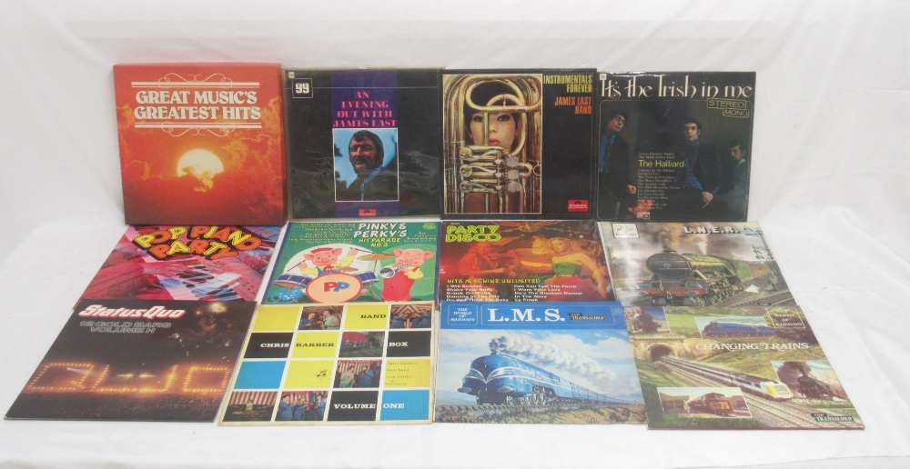 Large collection of assorted vinyl LPs to inc. Creedence Clearwater Revival, Fleetwood Mac, Don - Image 9 of 13