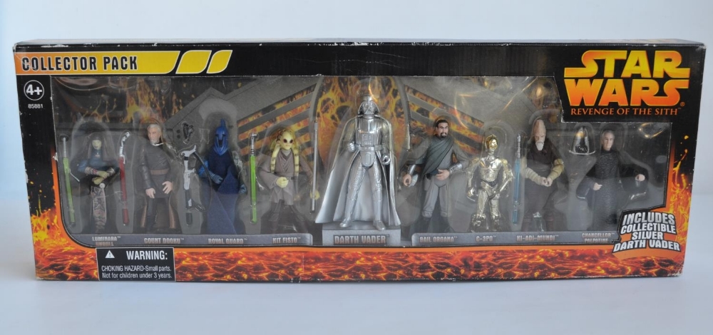 Collection of boxed Star Wars action figures from Hasbro to include 9 figure Revenge Of The Sith - Image 2 of 10