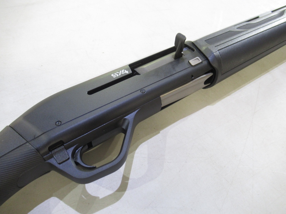 Winchester SX4 Semi auto 3 shot shotgun. 12 bore 2 3/4 3''&3 1/2'' Invector plus choke-26''. 26ins - Image 4 of 4