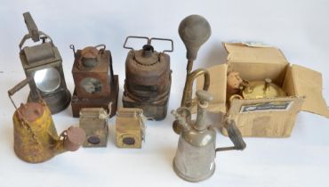 Collection of vintage railway lamps to include LNER and French SNCF lamps, a car horn in working