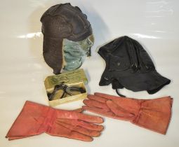 Pair of vintage red leather unlined dispatch riders style gloves (stamped 1940, size 9 and a