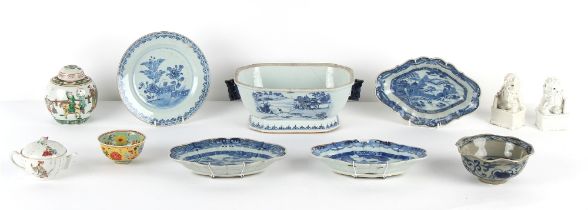 Property of a deceased estate - a quantity of assorted Chinese ceramics, 18th century & later,
