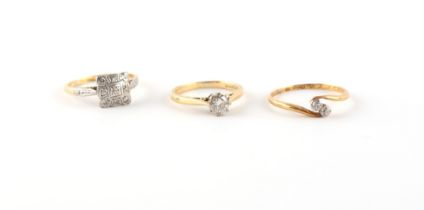 Property of a lady - an 18ct yellow gold diamond single stone ring, the round brilliant cut