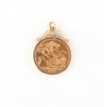 Property of a deceased estate - gold coin - a 1979 QEII gold full sovereign, in 9ct gold pendant