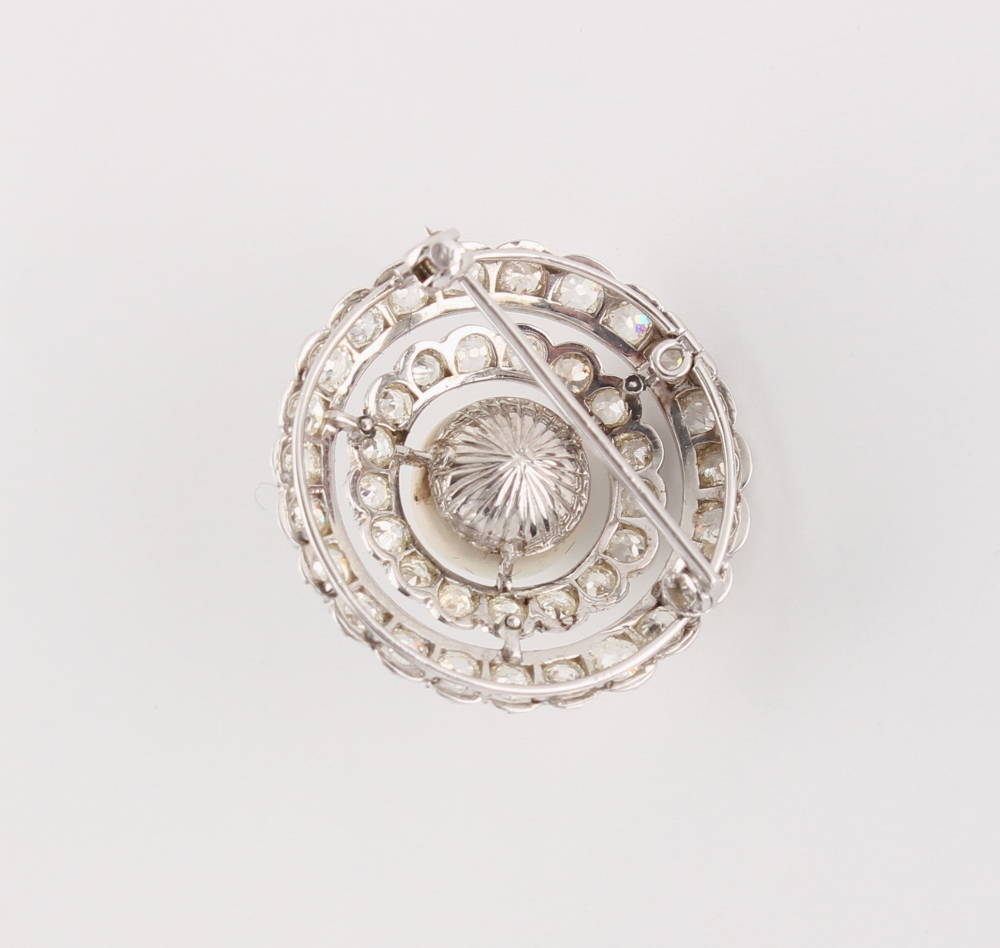 A large certificated natural saltwater pearl & diamond target brooch, the natural saltwater pearl - Image 3 of 3