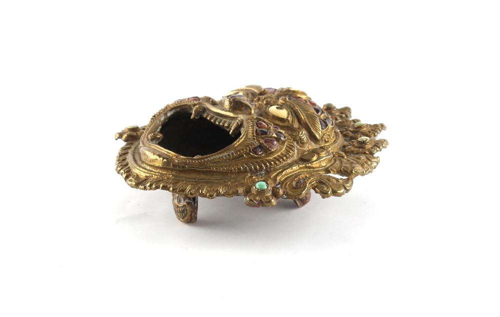 Property of a deceased estate - a Tibetan brass Mahakala mask incense burner, 19th century, inlaid - Image 2 of 3