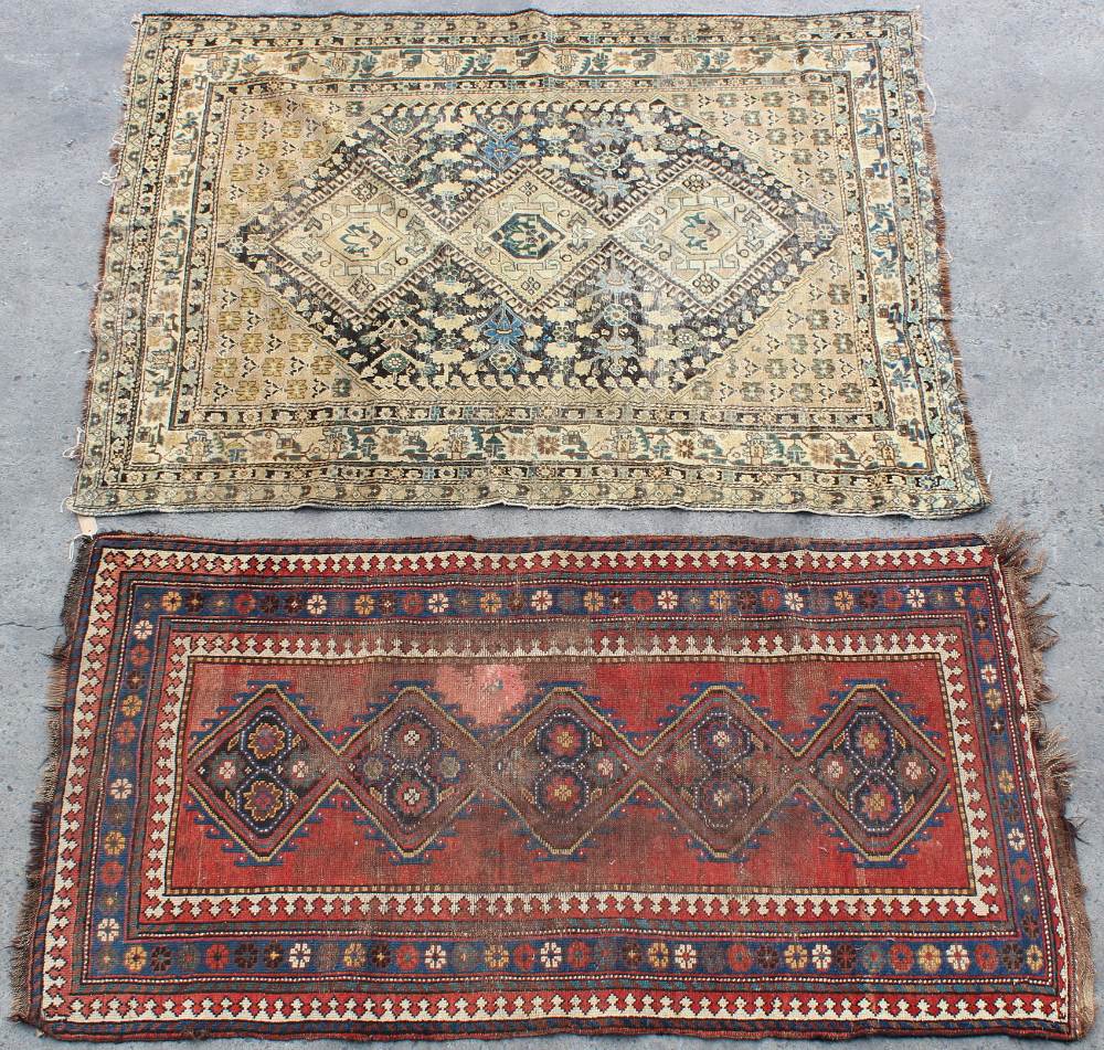 Property of a lady - four assorted rugs including a kelim, 88 by 61ins. (234 by 155cms.) (4). - Image 2 of 3