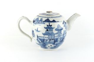 Property of a lady - a late 18th Chinese blue & white exportware teapot, with moulded spout &