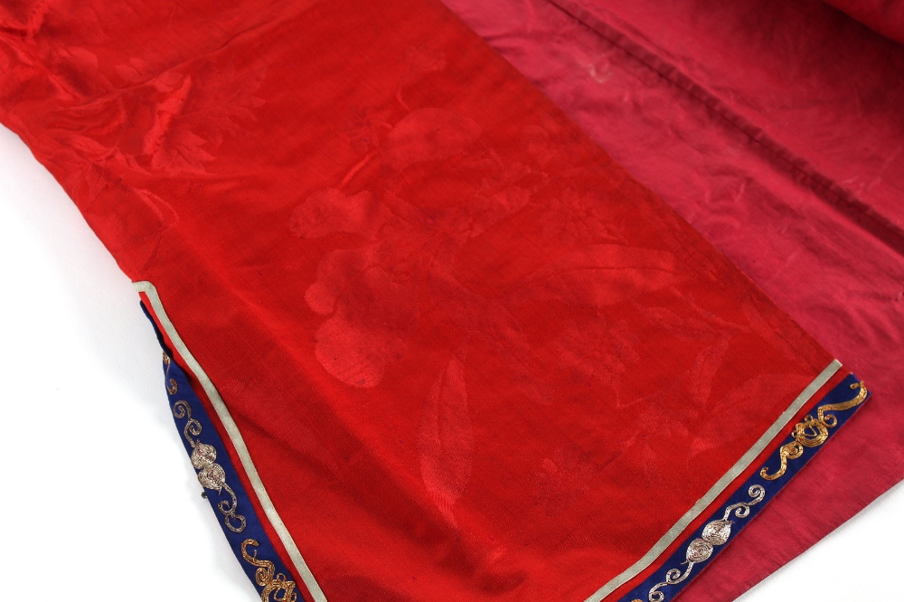 Property of a gentleman - an early 20th century Chinese lady's scarlet silk jacket or short robe, - Image 4 of 4