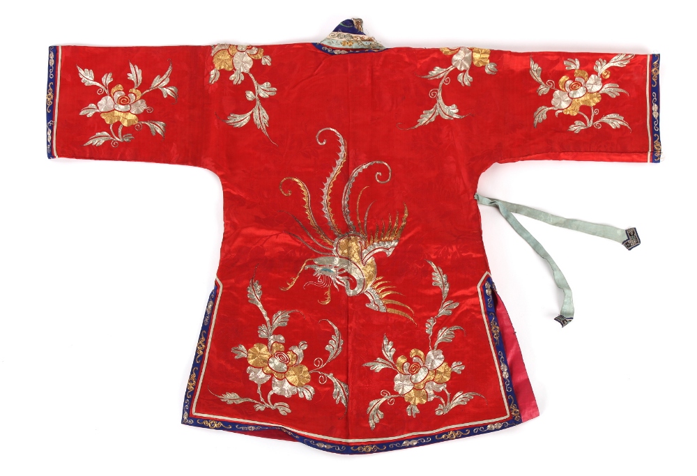 Property of a gentleman - an early 20th century Chinese lady's scarlet silk jacket or short robe, - Image 2 of 4