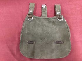 WW2 German Army canvas bread bag with leather fittings.