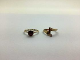 A 9ct Gold Dress Ring, high collet set (finger size L), a 9ct gold modern dress ring, with claw