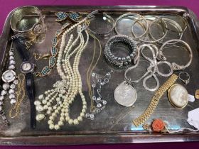 Vintage and Later Costume Jewellery, including carved coral rose brooch (incomplete / lacking