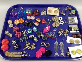 1980's/90's Style and Later Costume Earrings :- One Tray