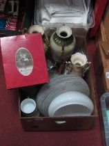 Border Fine Arts 'The Duchess of Reynard' in original box together with Denby teacups, saucers and
