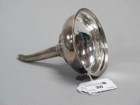 A Georgian Hallmarked Silver Wine Funnel, possibly London 1791 (marks rubbed), with reeded detail.