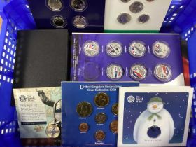 Collection Of GB Coins, including a Royal Mint Bunc 2020 £2, Royal Mint 2020 Bunc coin set, 2018